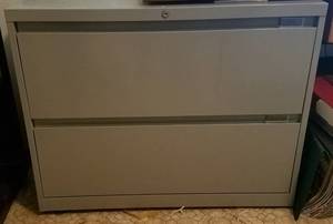 lot 113 image: METAL LATERAL FILING CABINET WITH CONTENTS