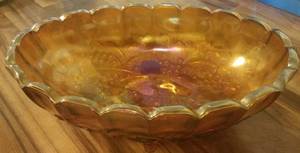lot 190 image: VINTAGE LARGE CARNIVAL GLASS IRIDESCENT MARIGOLD OVAL FOOTED BOWL