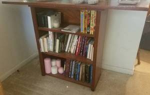 lot 199 image: VINTAGE BOOKCASE WITH CONTENTS OF SHELVES
