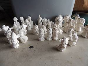 lot 450 image: Unpainted ceramic Christmas ornaments, also angels, mice, elves. All 2-3 tall