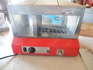 lot 435 image: Star Manufacturing Model 35S Hot Dog CookerBun Warmer
