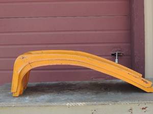 lot 443 image: Yellow heavy duty auto ramps 35x11 quantity 2