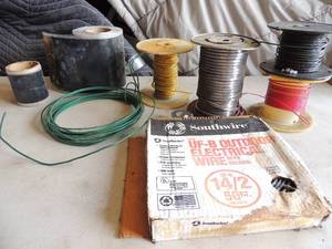 lot 393 image: Box of 142 outdoor electrical wire, roll of stained glass edge sealer ,  3 various of wire rubber flex seal