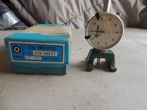 lot 396 image: YUASA .001 Dial Indicator 320-002ST Japan BOX Vtg Machine Shop Inspection Tool  0.25 - 0.001