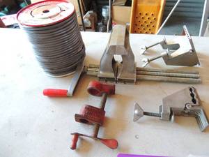 lot 426 image: ROLL OF STAIN GLASS LEADING CAME  22lbs, SEVERAL CLAMPS