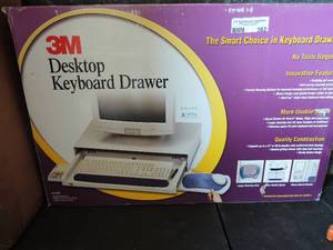 lot 362 image: 3M desktop keyboard drawer supports up to 21 or 8016 monitor. Has a gliding  drawer model#1907B5E
