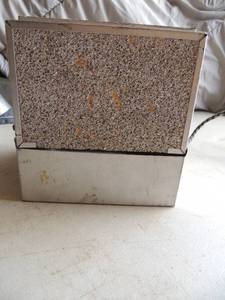 lot 385 image: Kiln 7 12 X 7 X  7   - INSIDE DEPTH IS 4 12