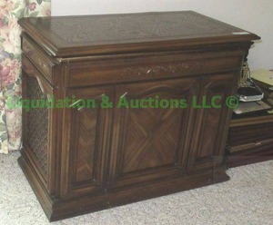 lot 171 image: Soundesign converted stereo cabinet (Stereo has been removed)