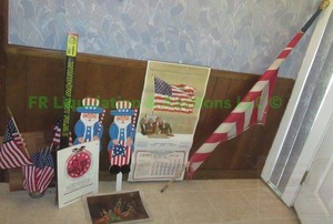 lot 7 image: Old Glory and other patriotic collectibles