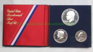 lot 224 image: 40% Silver proof bicentennial coin set