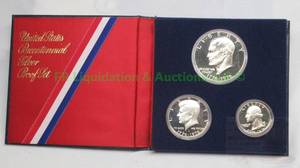lot 220 image: 40% Silver proof bicentennial coin set with COA