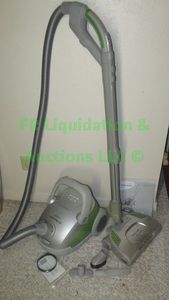 lot 84 image: Electrolux Oxygen cannister series vacuum with accessories