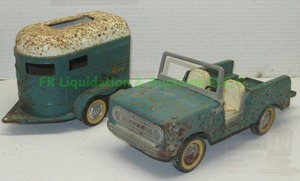 lot 107 image: Vintage 1950s Nylint toys metal Ford truck & trailer