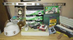 lot 113 image: Assorted office supplies and more as shown