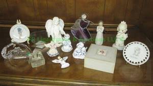 lot 154 image: Willow Tree & Precious moments figurines and more