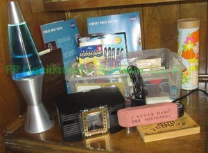 lot 150 image: Lava lamp and assorted toys and novelties