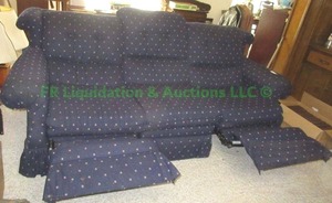 lot 158 image: Dual Recliner couch