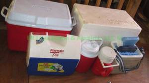 lot 306 image: Rubbermaid & Playmate coolers plus