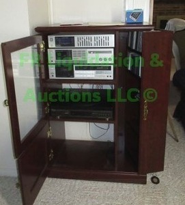 lot 192 image: Technics Stereo graphic equalizer & multi-disc CD player plus Sony cassette deck and cabinet