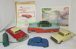 lot 237 image: Vintage 1950s toy metal cars including remote control car plus (wheels missing on some)