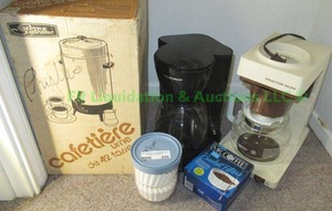 lot 294 image: Empire Supreme coffee urne server and coffee makers plus