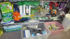 lot 284 image: Assorted household cleaning supplies, hardware and more