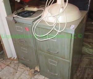 lot 310 image: Metal file cabinets plus
