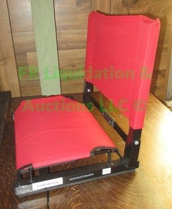 lot 482 image: Portable folding stadium seat
