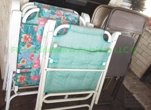 lot 362 image: Folding Lawn and metal chairs