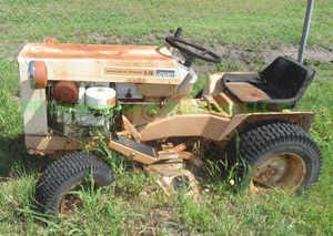 lot 486 image: Montgomary Wards riding lawn mower
