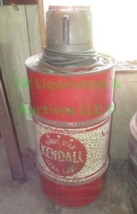 lot 393 image: Vintage Kendall shop vac