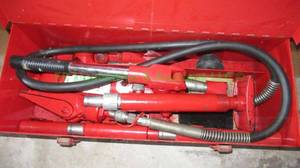 lot 412 image: 4 ton Hydraulic Body frame repair kit