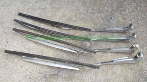 lot 407 image: 1965 Ford Mustang original windshield wipers