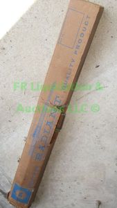 lot 497 image: Radiant film projector screen