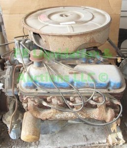 lot 461 image: 1965 Ford Mustang 289 V8 engine with 4V carburetor stock