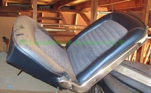 lot 478 image: 1965 Ford Mustang driver & passenger front seats
