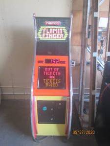 lot 151 image: FLAMIN FINGER ARCADE GAME WORKS GREAT&nbsp SEE ATTACHED VIDEO