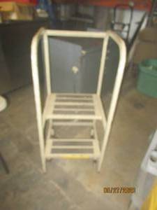 lot 189 image: ROLLING STEP LADDER&nbsp
