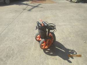 lot 22 image: CLICGER 3.5 PUSH GOLF CART&nbsp