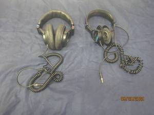 lot 83 image: TOTAL OF 2 SONY DYNAMIC HEADPHONES&nbsp&nbsp- SONY DYNAMIC PROFESSIONAL&nbsp MDR -7506&nbsp- SONY DYNAMIC MDR - V600