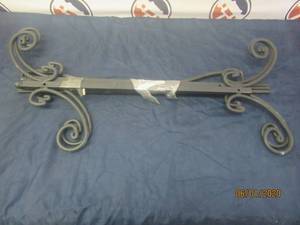 lot 219 image: METAL SCROLL QUILT RACK&nbsp