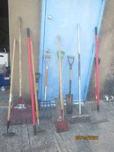 lot 321 image: 12 YARD TOOLS&nbsp
