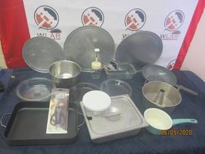 lot 344 image: 16 PIECES KITCHEN WARE