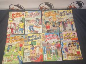 lot 419 image: ARCHIE COMICS  BETTY AND VERONICA ISSUES 169 THRU 175 ALL IN GOOD CONDITION