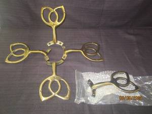 lot 427 image: TOTAL OF 5&nbsp CASA BLANCA VICTORIAN BRASS FAN REPLACEMENT CEILING FAN&nbsp BLADE HOLDERS 191507A&nbsp