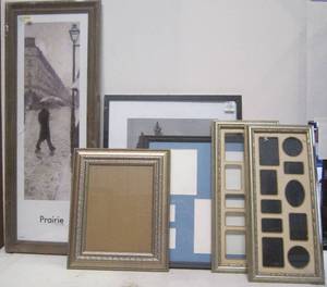 lot 94 image: Picture frames