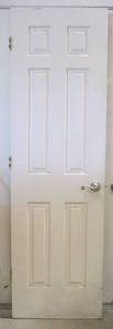 lot 103 image: 24 interior door