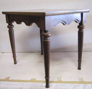 lot 117 image: Wood End table