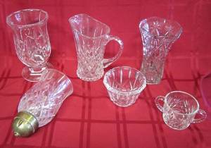 lot 131 image: Prescut glassware