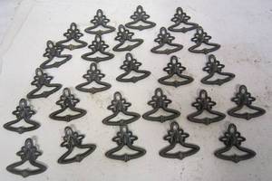 lot 145 image: dresser drawer handles